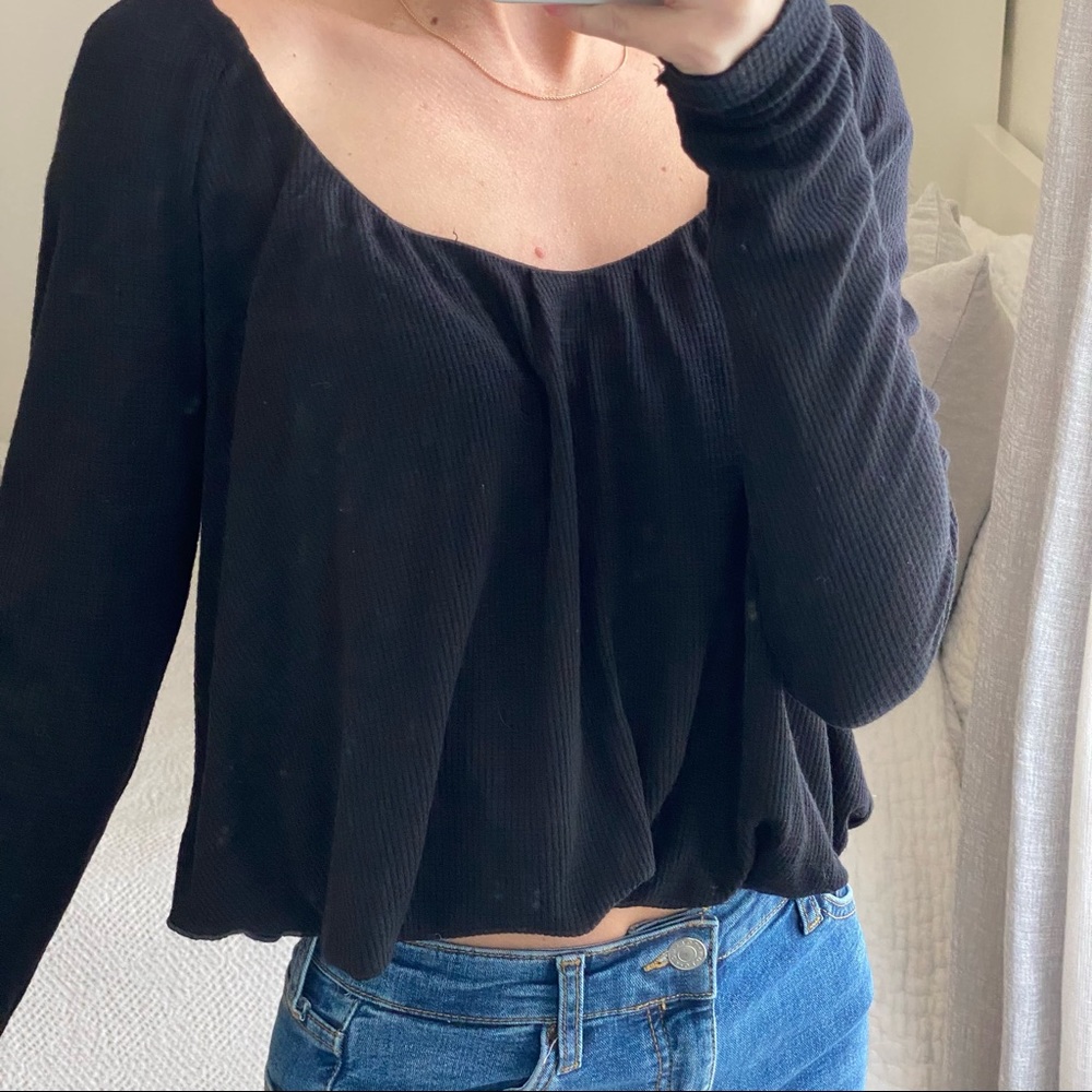 Free People long sleeve black crop top, size XS.
